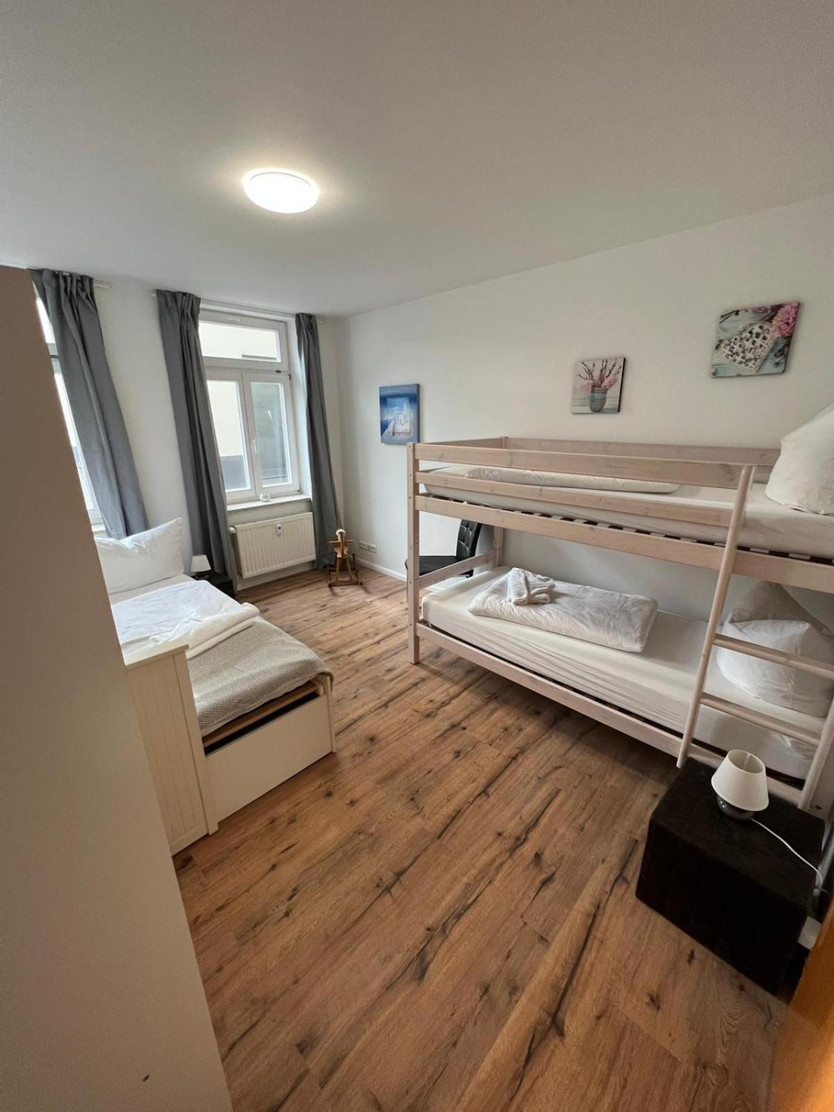 Apartment Bernstein Ruhig, Familienfreundlich Mit Garten Росток Экстерьер фото